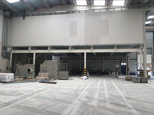 CERRAMIENTO DE NAVE CON TABIQUERIA DE CARTON YESO.